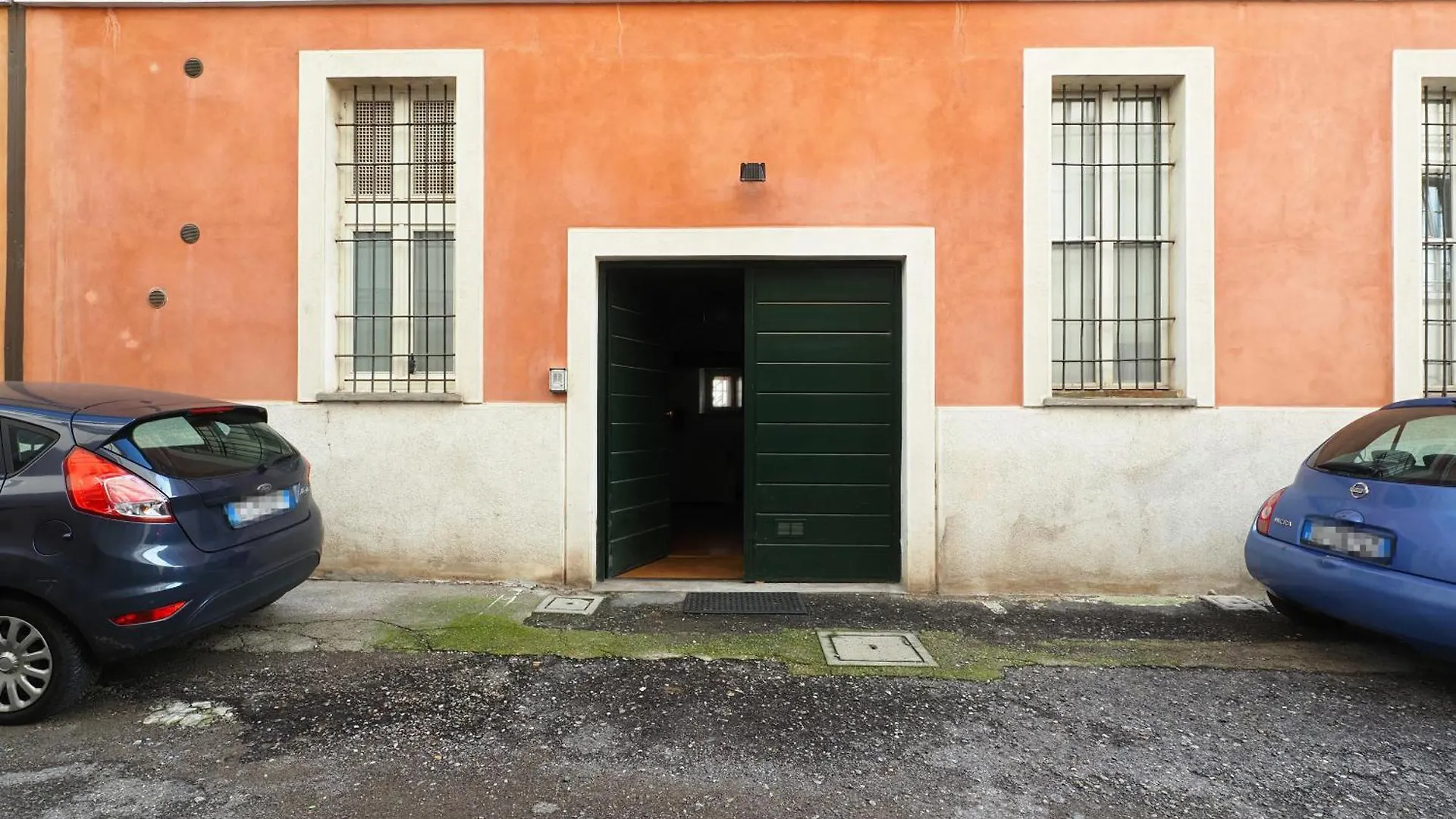 Enchanting Loft Between History And Tranquility Milan Italy