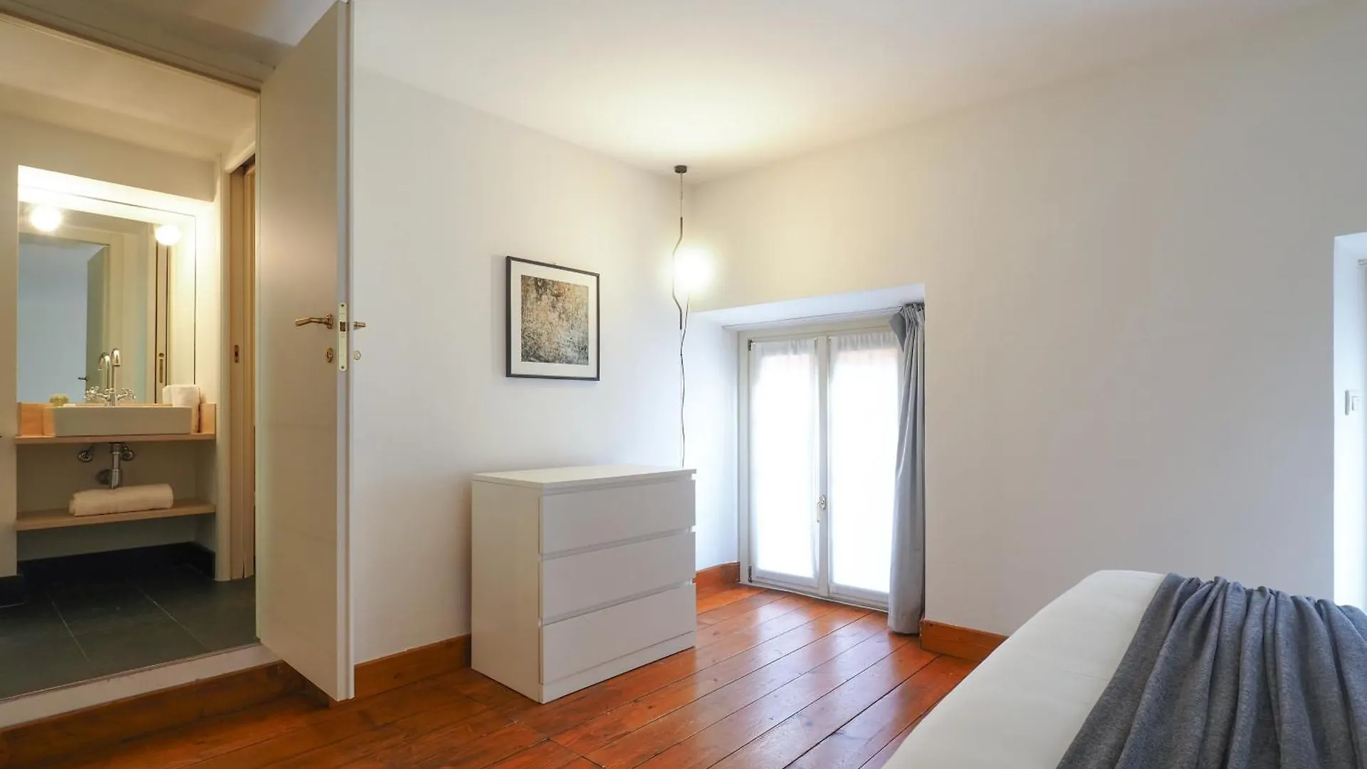Enchanting Loft Between History And Tranquility 米兰